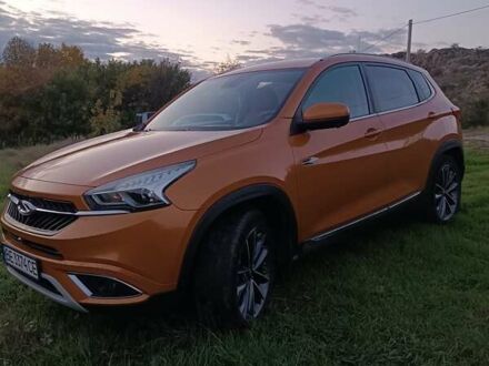 Чери Tiggo 7 2018 в Южноукраинске на Automoto.ua Оранжевый Чери Tiggo 7, объемом двигателя 1.5 л и пробегом 94 тыс. км за 10100 $, фото 1 на Automoto.ua