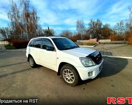 Белый Чери Тигго, объемом двигателя 2.4 л и пробегом 139 тыс. км за 4800 $, фото 2 на Automoto.ua