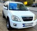Белый Чери Тигго, объемом двигателя 2.4 л и пробегом 235 тыс. км за 4200 $, фото 1 на Automoto.ua