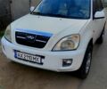 Белый Чери Тигго, объемом двигателя 2.4 л и пробегом 235 тыс. км за 4200 $, фото 1 на Automoto.ua