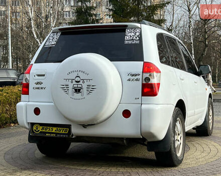 Белый Чери Тигго, объемом двигателя 2.4 л и пробегом 119 тыс. км за 4500 $, фото 6 на Automoto.ua