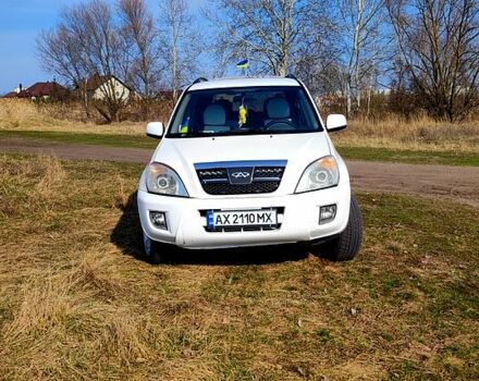 Белый Чери Тигго, объемом двигателя 2.4 л и пробегом 235 тыс. км за 4200 $, фото 4 на Automoto.ua