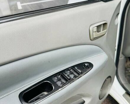 Белый Чери Тигго, объемом двигателя 2.4 л и пробегом 295 тыс. км за 3300 $, фото 5 на Automoto.ua