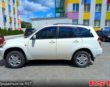 Белый Чери Тигго, объемом двигателя 2.4 л и пробегом 235 тыс. км за 4200 $, фото 6 на Automoto.ua