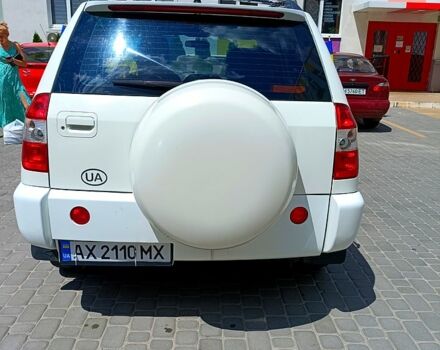 Белый Чери Тигго, объемом двигателя 2.4 л и пробегом 235 тыс. км за 4200 $, фото 5 на Automoto.ua