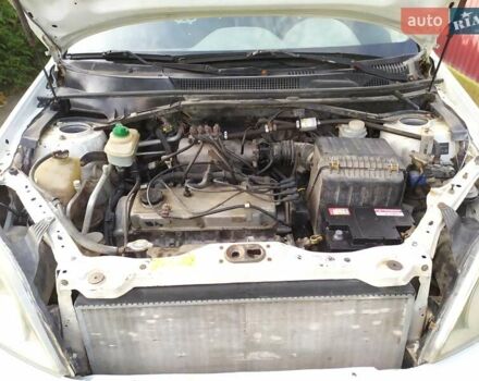 Белый Чери Тигго, объемом двигателя 2.4 л и пробегом 130 тыс. км за 3400 $, фото 12 на Automoto.ua