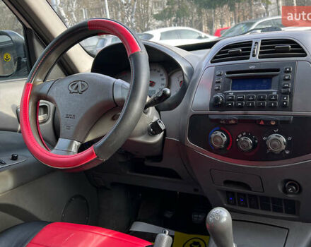 Белый Чери Тигго, объемом двигателя 2.4 л и пробегом 119 тыс. км за 4500 $, фото 15 на Automoto.ua