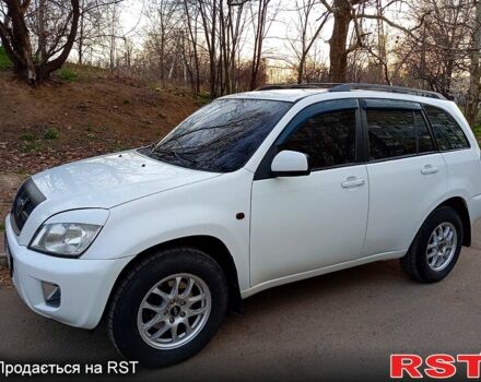 Белый Чери Тигго, объемом двигателя 2.4 л и пробегом 157 тыс. км за 4500 $, фото 6 на Automoto.ua
