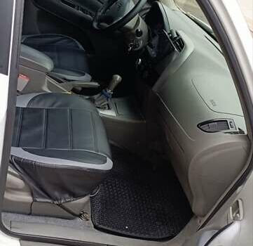 Белый Чери Тигго, объемом двигателя 2 л и пробегом 275 тыс. км за 2700 $, фото 11 на Automoto.ua