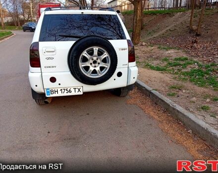 Белый Чери Тигго, объемом двигателя 2.4 л и пробегом 157 тыс. км за 4500 $, фото 4 на Automoto.ua