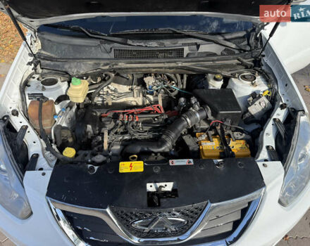 Білий Чері Тігго, об'ємом двигуна 1.85 л та пробігом 280 тис. км за 4350 $, фото 8 на Automoto.ua