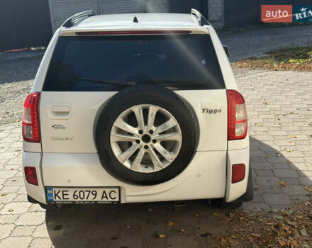 Белый Чери Тигго, объемом двигателя 1.85 л и пробегом 333 тыс. км за 4350 $, фото 5 на Automoto.ua