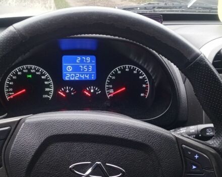 Белый Чери Тигго, объемом двигателя 1.8 л и пробегом 202 тыс. км за 3500 $, фото 6 на Automoto.ua