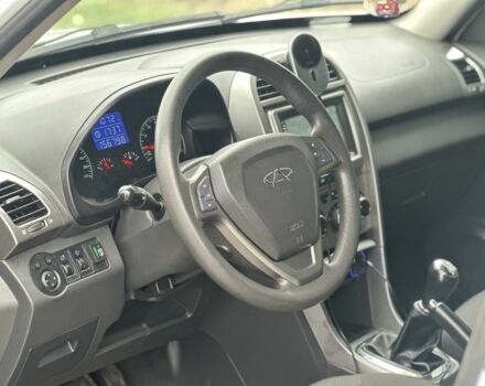 Білий Чері Тігго, об'ємом двигуна 1.8 л та пробігом 157 тис. км за 5000 $, фото 6 на Automoto.ua