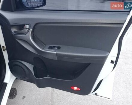 Белый Чери Тигго, объемом двигателя 1.8 л и пробегом 40 тыс. км за 6750 $, фото 47 на Automoto.ua