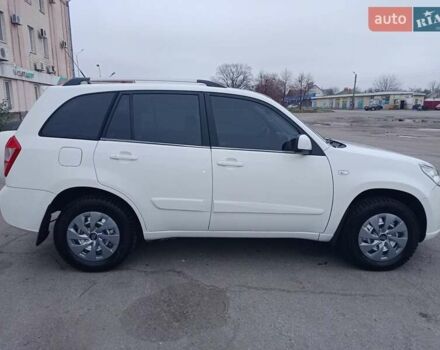 Белый Чери Тигго, объемом двигателя 1.8 л и пробегом 40 тыс. км за 6750 $, фото 1 на Automoto.ua
