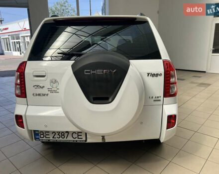 Белый Чери Тигго, объемом двигателя 1.85 л и пробегом 70 тыс. км за 6999 $, фото 4 на Automoto.ua