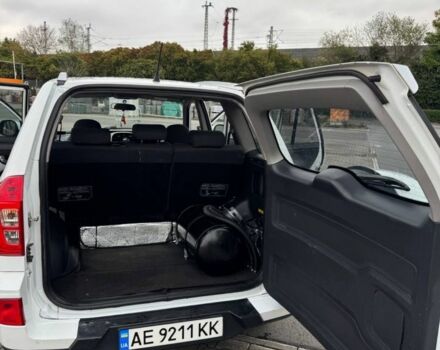 Білий Чері Тігго, об'ємом двигуна 1.6 л та пробігом 111 тис. км за 6500 $, фото 8 на Automoto.ua