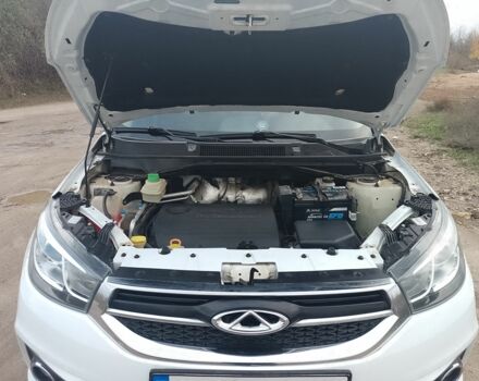 Белый Чери Тигго, объемом двигателя 1.6 л и пробегом 80 тыс. км за 5999 $, фото 12 на Automoto.ua