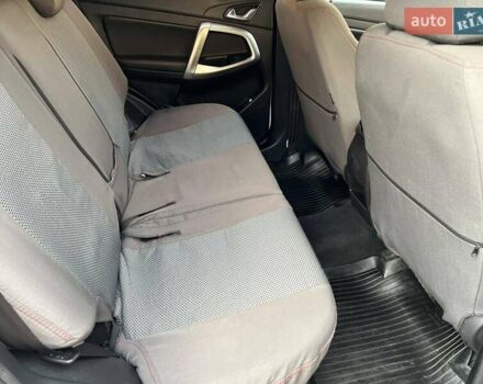 Белый Чери Тигго, объемом двигателя 2 л и пробегом 127 тыс. км за 9999 $, фото 20 на Automoto.ua