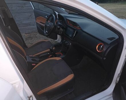 Белый Чери Тигго, объемом двигателя 1.5 л и пробегом 200 тыс. км за 7500 $, фото 5 на Automoto.ua