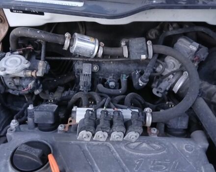 Білий Чері Тігго, об'ємом двигуна 1.5 л та пробігом 214 тис. км за 5900 $, фото 18 на Automoto.ua