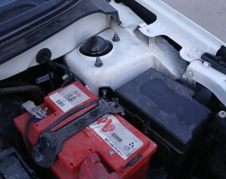 Білий Чері Тігго, об'ємом двигуна 1.5 л та пробігом 214 тис. км за 5900 $, фото 17 на Automoto.ua