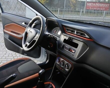 Білий Чері Тігго, об'ємом двигуна 1.5 л та пробігом 214 тис. км за 5900 $, фото 6 на Automoto.ua