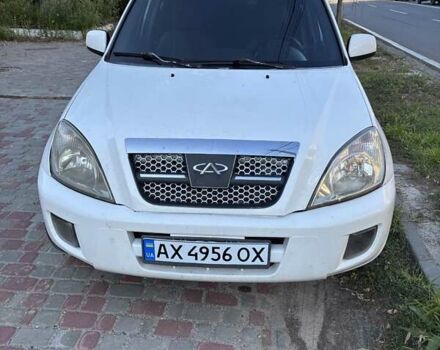 Белый Чери Тигго, объемом двигателя 2.4 л и пробегом 159 тыс. км за 3000 $, фото 1 на Automoto.ua
