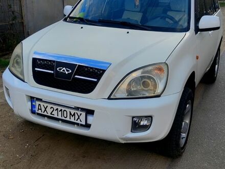 Белый Чери Тигго, объемом двигателя 2.4 л и пробегом 235 тыс. км за 4200 $, фото 1 на Automoto.ua