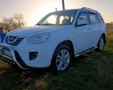 Белый Чери Тигго, объемом двигателя 1.8 л и пробегом 160 тыс. км за 6000 $, фото 1 на Automoto.ua