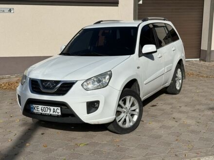 Белый Чери Тигго, объемом двигателя 1.8 л и пробегом 333 тыс. км за 4350 $, фото 1 на Automoto.ua