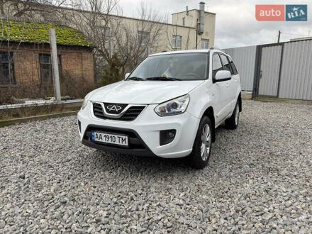 Белый Чери Тигго, объемом двигателя 1.85 л и пробегом 200 тыс. км за 4600 $, фото 1 на Automoto.ua