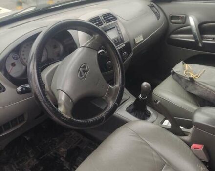 Бежевый Чери Тигго, объемом двигателя 2 л и пробегом 250 тыс. км за 2300 $, фото 6 на Automoto.ua