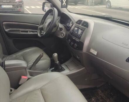 Бежевый Чери Тигго, объемом двигателя 2 л и пробегом 250 тыс. км за 2300 $, фото 7 на Automoto.ua