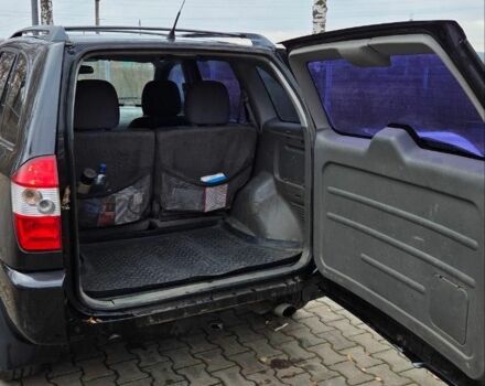 Черный Чери Тигго, объемом двигателя 2 л и пробегом 220 тыс. км за 3000 $, фото 1 на Automoto.ua