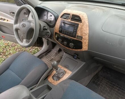 Черный Чери Тигго, объемом двигателя 2 л и пробегом 3 тыс. км за 2982 $, фото 2 на Automoto.ua