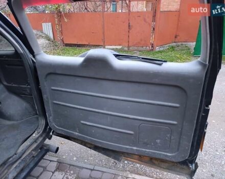 Чорний Чері Тігго, об'ємом двигуна 2 л та пробігом 231 тис. км за 2100 $, фото 10 на Automoto.ua