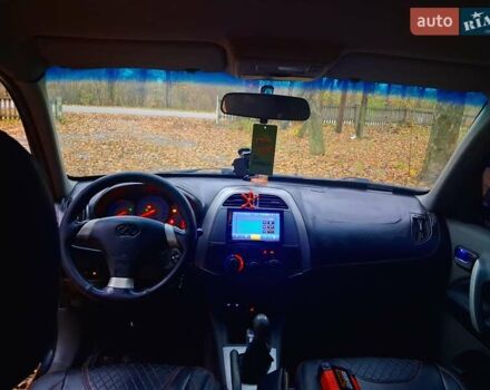 Черный Чери Тигго, объемом двигателя 2 л и пробегом 240 тыс. км за 3500 $, фото 9 на Automoto.ua