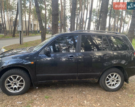 Черный Чери Тигго, объемом двигателя 2.4 л и пробегом 300 тыс. км за 3000 $, фото 5 на Automoto.ua
