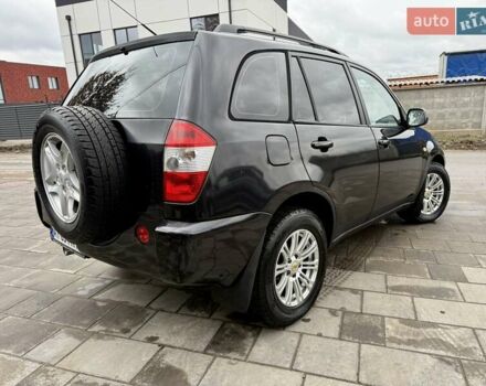Черный Чери Тигго, объемом двигателя 2.35 л и пробегом 192 тыс. км за 3500 $, фото 4 на Automoto.ua