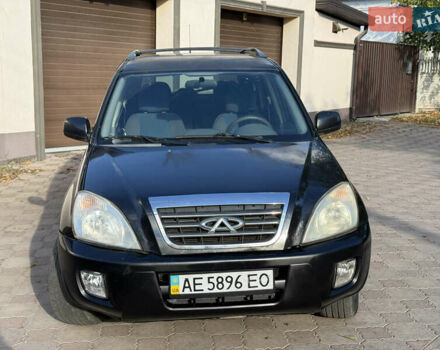 Черный Чери Тигго, объемом двигателя 2.4 л и пробегом 333 тыс. км за 3000 $, фото 1 на Automoto.ua