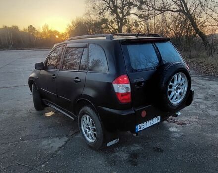 Черный Чери Тигго, объемом двигателя 2.4 л и пробегом 193 тыс. км за 2100 $, фото 3 на Automoto.ua
