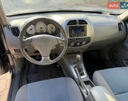 Черный Чери Тигго, объемом двигателя 2.4 л и пробегом 333 тыс. км за 3000 $, фото 12 на Automoto.ua