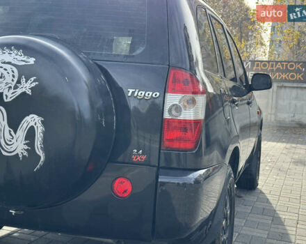 Черный Чери Тигго, объемом двигателя 2.35 л и пробегом 165 тыс. км за 3499 $, фото 7 на Automoto.ua