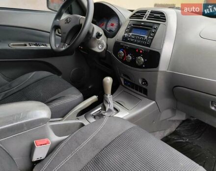 Чорний Чері Тігго, об'ємом двигуна 2 л та пробігом 170 тис. км за 4300 $, фото 9 на Automoto.ua