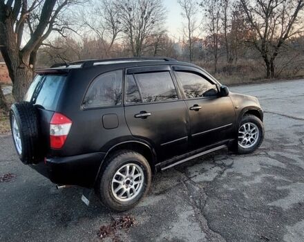 Черный Чери Тигго, объемом двигателя 2.4 л и пробегом 193 тыс. км за 2100 $, фото 7 на Automoto.ua