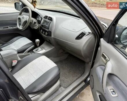 Черный Чери Тигго, объемом двигателя 2.35 л и пробегом 192 тыс. км за 3500 $, фото 15 на Automoto.ua