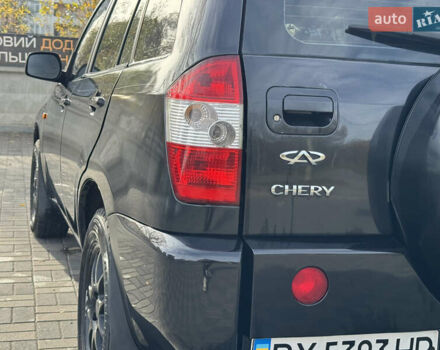 Черный Чери Тигго, объемом двигателя 2.35 л и пробегом 165 тыс. км за 3700 $, фото 9 на Automoto.ua