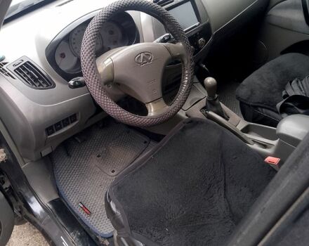 Черный Чери Тигго, объемом двигателя 2 л и пробегом 220 тыс. км за 3400 $, фото 3 на Automoto.ua